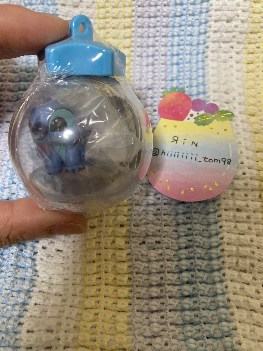 hiiiiiiii_tom98's tweet photo. 【譲渡】ディズニーキャラクター カプセルボトルチャーム

譲：スティッチ
求：定価(¥400)

手渡しのみ。京葉線or武蔵野線＞総武線＞東西線の改札内でのお取引。
検索よりお気軽にお声掛けください。 https://t.co/nIS0JUD74l