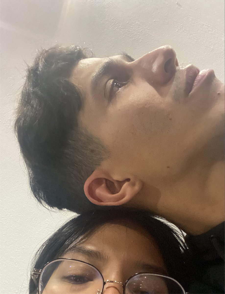 samgracee_'s tweet photo. solo porque no podía arrancarse el corazón y dármelo para que dejara de sentir, no lo hizo. Te amo mi Luis ❤️ https://t.co/NmTMxO7IK9