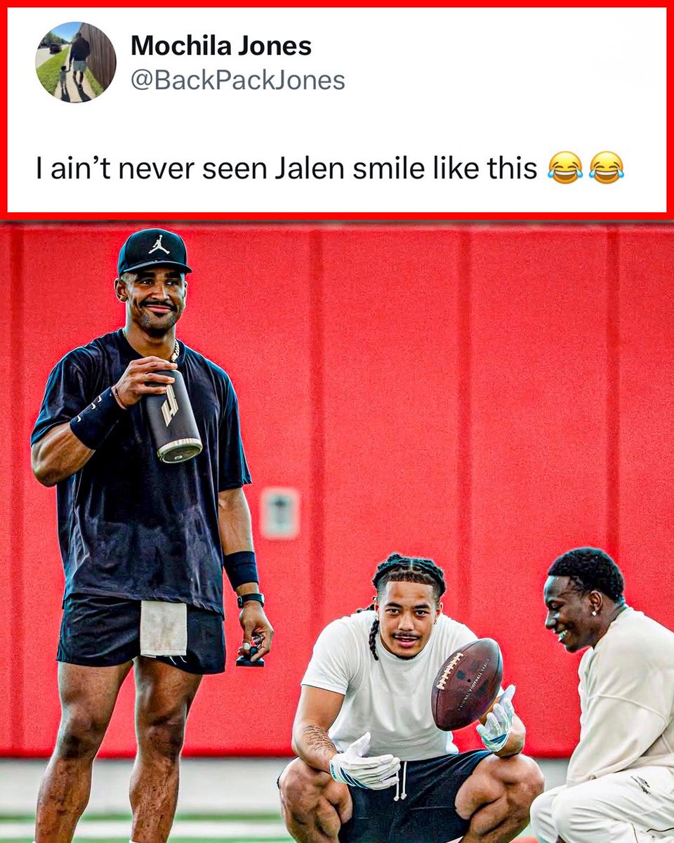 NFL_DovKleiman's tweet photo. We have never seen Jalen Hurts this happy.

AJ Brown's departure was needed in Philly. https://t.co/fH15Z3jx5K