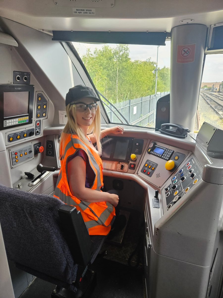 its_chloehill's tweet photo. Great day today @AlstomUK at the Crofton Depot 🙌🚆🫶
@Alstom https://t.co/deD25B7iaA