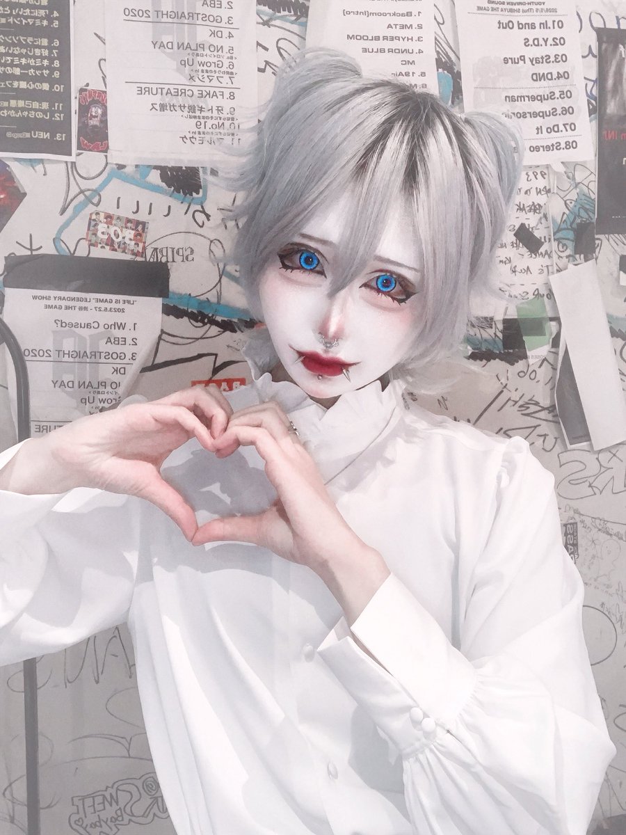 LHK_Zero's tweet photo. 集合チェキがほしくなる魔法🪄ꕀ⋆꙳ https://t.co/qRQ668Yc6I