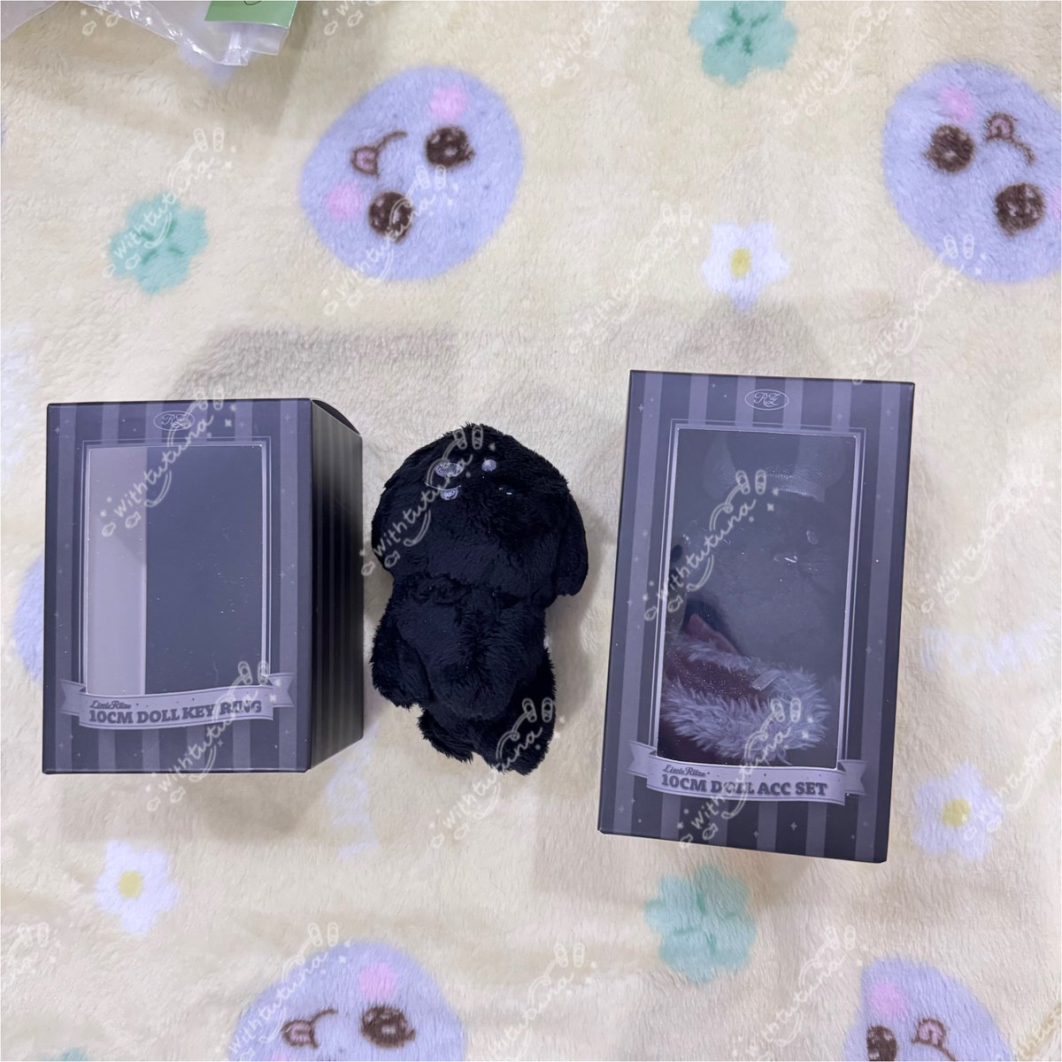 withtutuna's tweet photo. ตุ๊กตาแอนตัน ม่อง 
fame exhibition md

10cm doll keyring (ไม่ใส่ชุดแกะแล้ว)
10cm acc set (ใส่ชุดยังไม่แกะ)

2ตัว 1100 รวมส่ง
ยังไม่ขายแยกค่า

(พทพิเศษ+20)
ขนส่งมีแค่ปษณไทยค่า🙏🏻

#ตลาดนัดriize https://t.co/rL85M72D2N