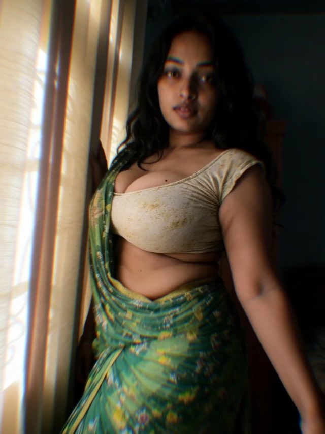 Kochi_Couples's tweet photo. എന്റെ പെണ്ണിന്റെ കഴപ്പി ചേട്ടത്തി 💦 https://t.co/LEqC60ogVp