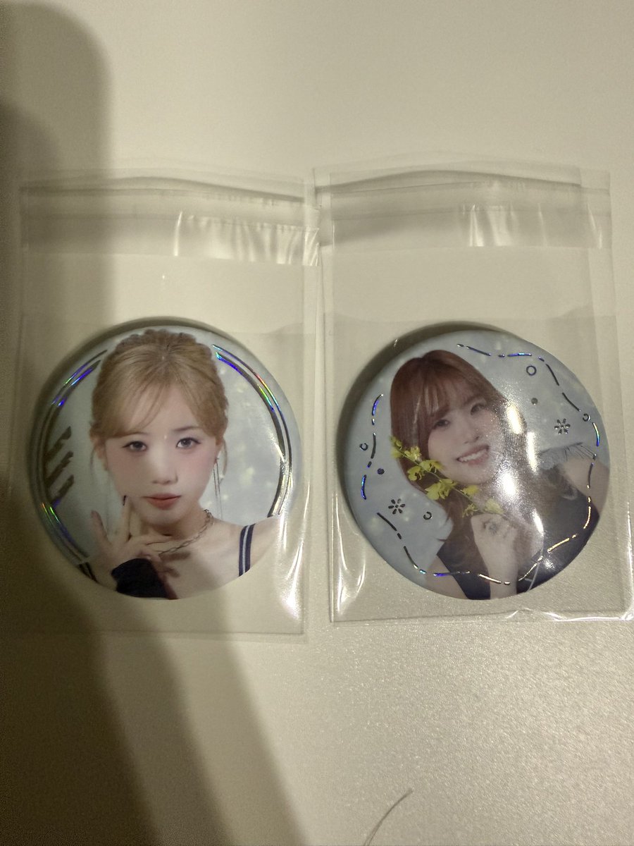 rinrin00930's tweet photo. ME:I交換
譲　画像
求　璃杏花持ってない缶バッチ

有明、兵庫、福岡参戦予定
手渡し希望です
#ME_I交換 https://t.co/WpdxW9chpP
