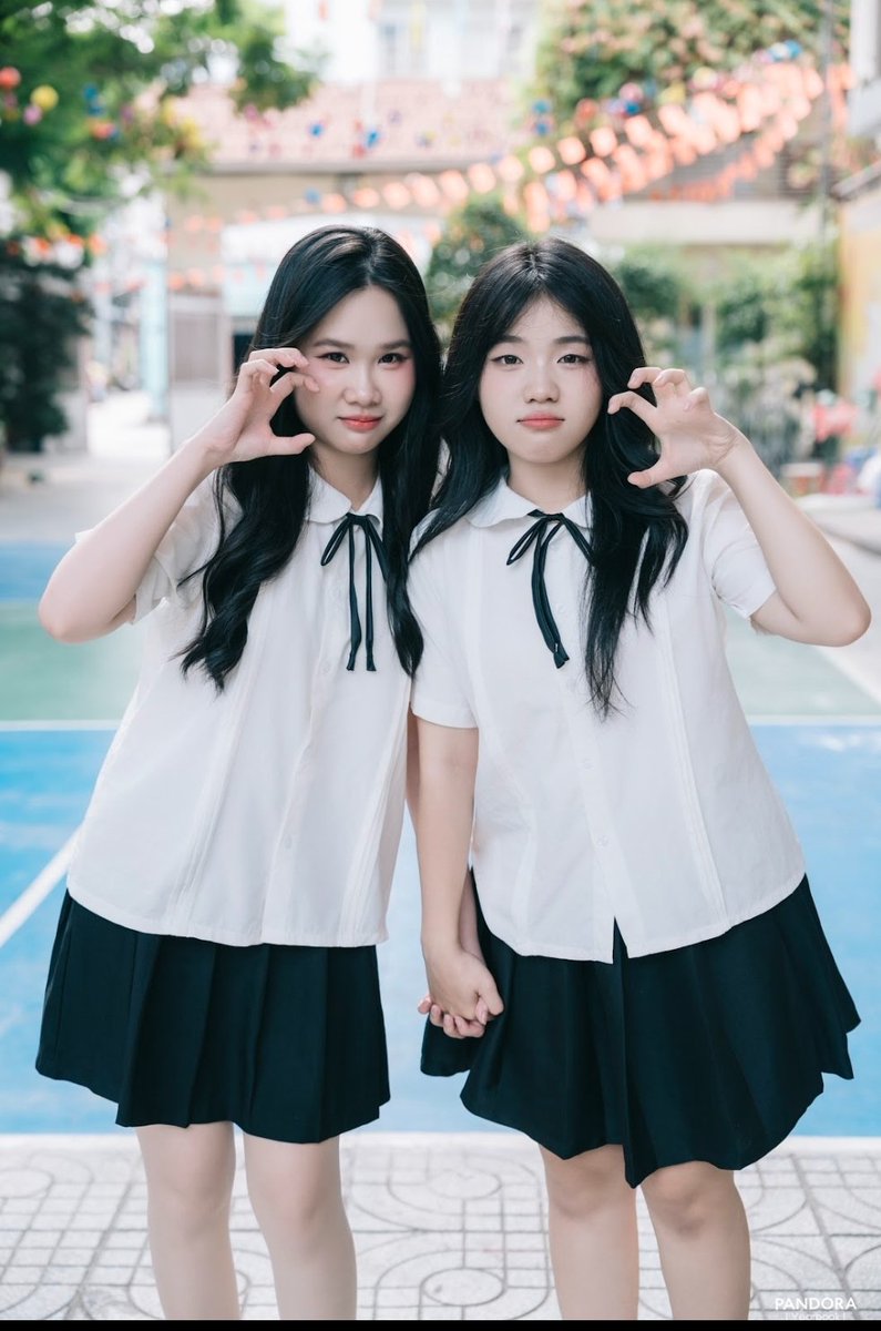 anhhcsinhngon's tweet photo. Xả ảnh 2 bé cute p2
Ae muốn xem nude 2 bé ko nhỉ🤔 https://t.co/Rtv5zj7ANp