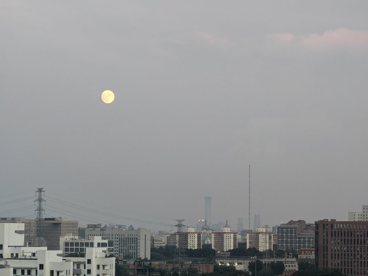 Crouch752's tweet photo. 🌕蜘蛛侠好看吗 https://t.co/ecMx8Fbyhx