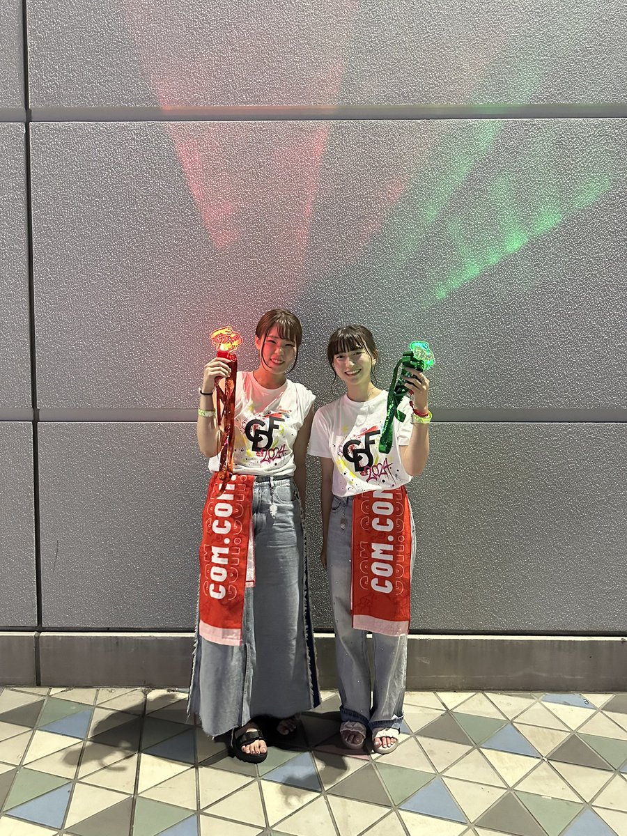 yaaamap9's tweet photo. Creator Dream Fes 2026 ᵕ̈* 

今年もゆーちゃんと参戦🧡⋆꙳

コムドットランダムくじを引くために11時頃会場に到着予定です❕

会える方教えてください🫠💭
初めましての方も大大大歓迎です🙌🏻⟡

♡押してくださったらDM伺います💌 ⸝⸝
#コムドット #CDF2026 https://t.co/OoiYryrxYR