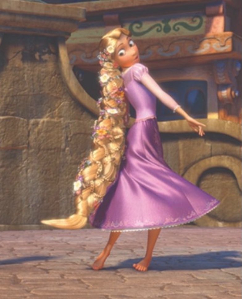 EnroladosBrazil's tweet photo. Simplesmente não reajo! 😭💜☀️

Esse Live Action vai ser o mais icônico de todos!

(Eu amei o vestido ter as mangas e a saia a mais cumpridas.) https://t.co/87D68GTZ3C