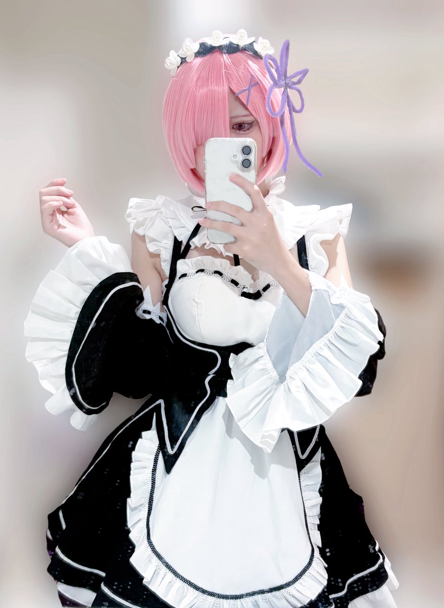 suzuxxu__'s tweet photo. 🏷𓈒𓏸︎

🔰⌇18↓⌇関東⌇♀︎⌇多忙
コスプレ初心者です😌💞
カメラもちょこっと触ってます📸
夏コミ参加するので是非お友達が欲しいです🥹💖
♡&amp;rt 全巡回します🫧

 #Cosplay 
 #コスプレイヤーさんと繋がりたい 
 #カメラマンさんと繋がりたい
 #リゼロコスプレ
 #ラムコスプレ https://t.co/d1OV6axT5x
