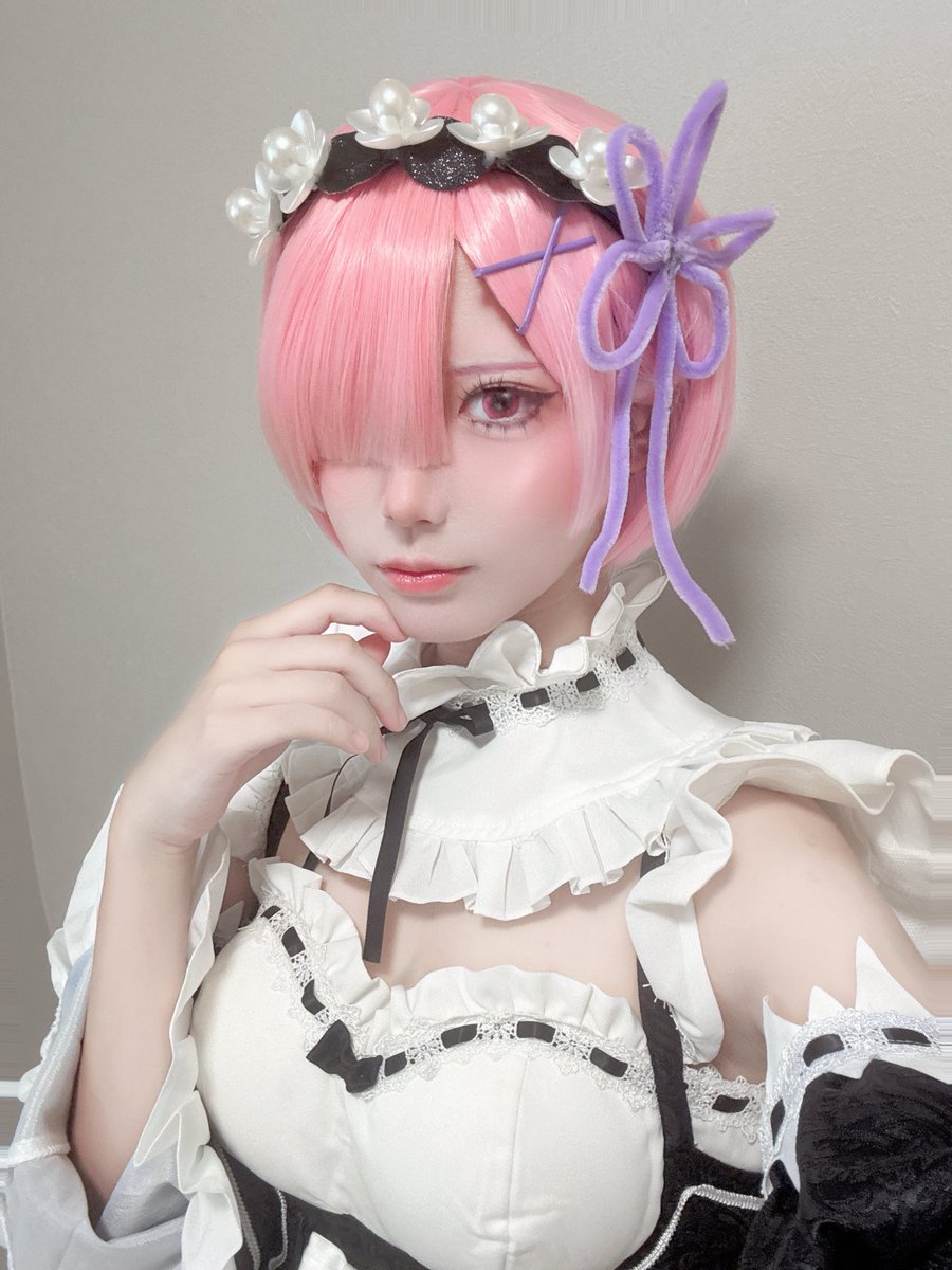 suzuxxu__'s tweet photo. 🏷𓈒𓏸︎

🔰⌇18↓⌇関東⌇♀︎⌇多忙
コスプレ初心者です😌💞
カメラもちょこっと触ってます📸
夏コミ参加するので是非お友達が欲しいです🥹💖
♡&amp;rt 全巡回します🫧

 #Cosplay 
 #コスプレイヤーさんと繋がりたい 
 #カメラマンさんと繋がりたい
 #リゼロコスプレ
 #ラムコスプレ https://t.co/d1OV6axT5x