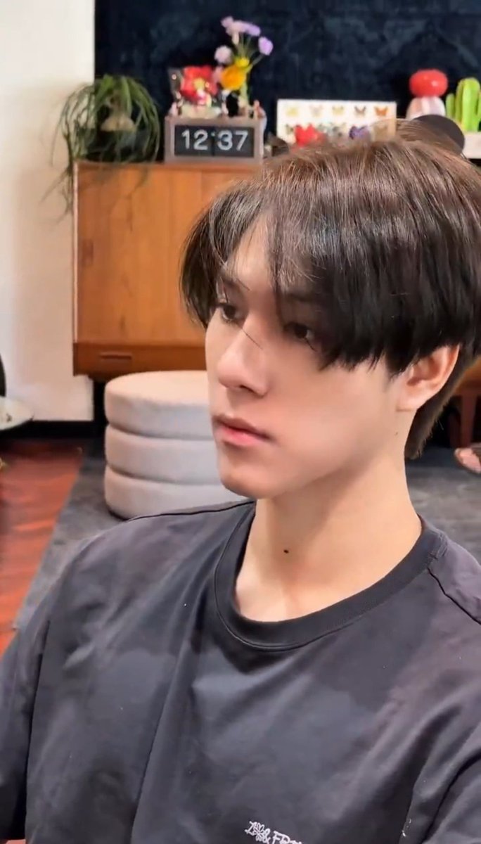 mechonani's tweet photo. ผมตรายยยย ตรายยยย😭😭😭😭😭😭 https://t.co/Swqctdy2Q3