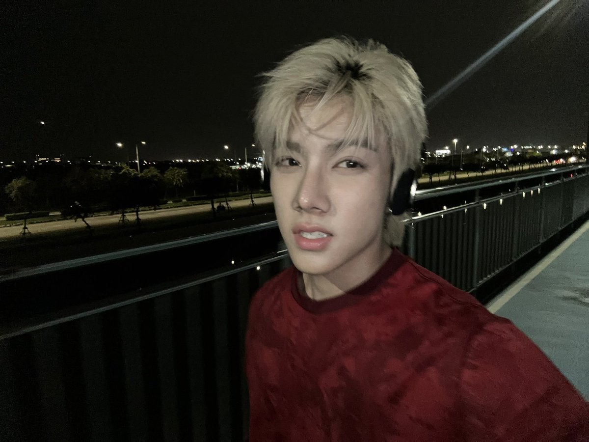 beibeikrit tweet picture