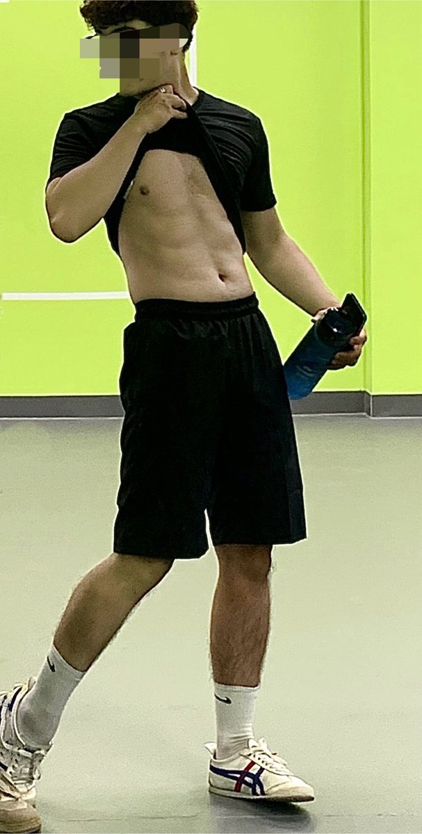 AnhThuatphap's tweet photo. Gặp không ta 😋??? https://t.co/JudCHU63CK