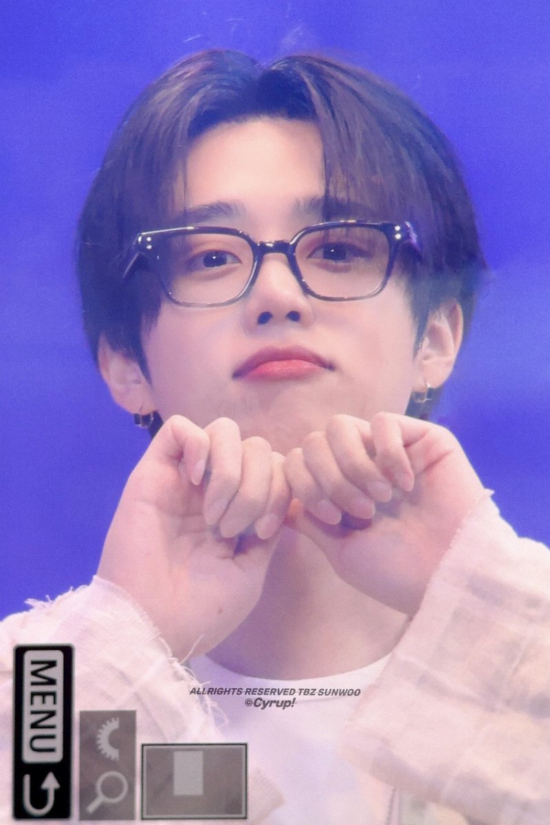 Cyrup_sw's tweet photo. 260729
냥냥 🐾

#선우 #SUNWOO
#더보이즈 #THEBOYZ https://t.co/5pzx7NI7h7