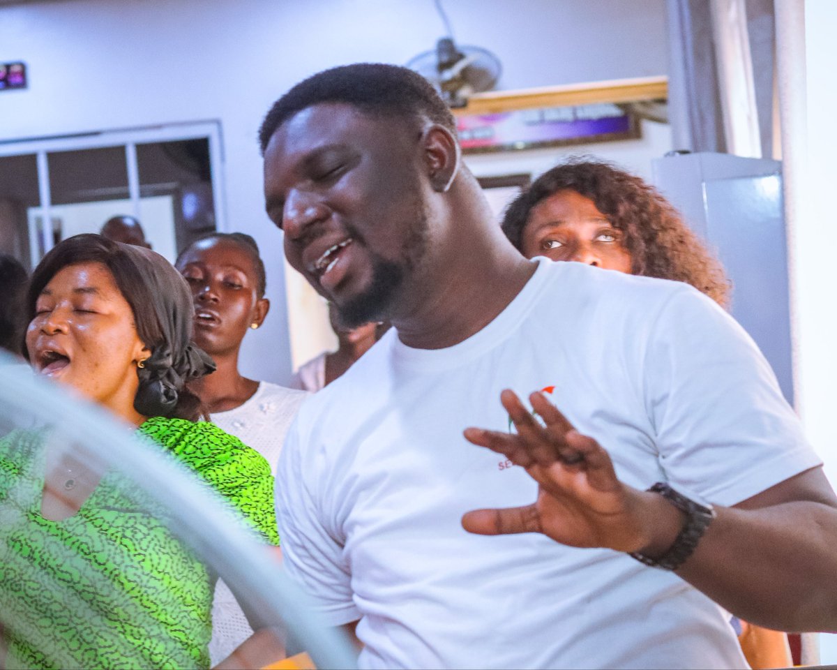 rccgsod's tweet photo. I would rather stay long in the presence of my God to rejuvenate than long for the things of the world.

#rccg #rccgsod #seedofdavid #youthchurch #ajah https://t.co/IZOyHPxuJ0