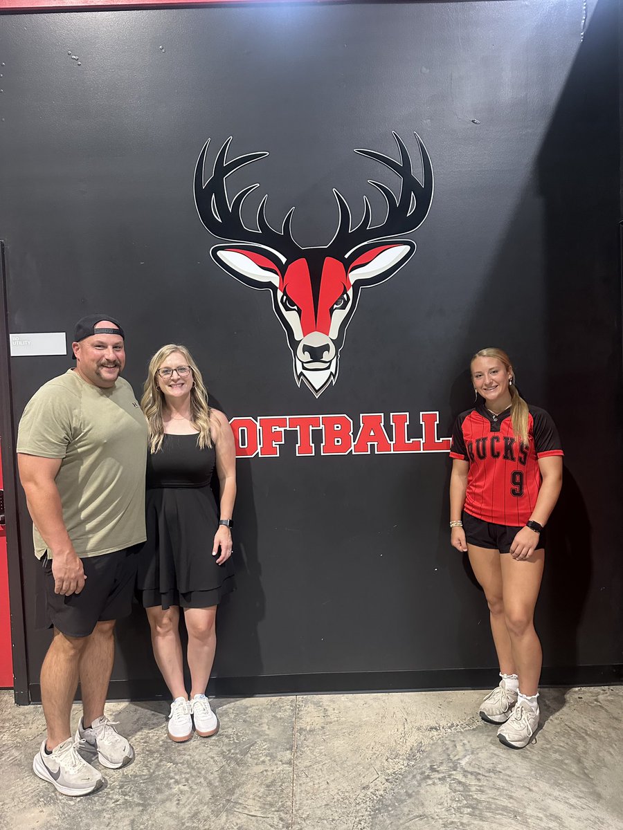 KendylRoch09's tweet photo. After much prayer and consideration, I am beyond excited and blessed to announce that I will be continuing both my academic and athletic career at the University of Arkansas Rich Mountain!

First and foremost, I want to thank God. Without Him, none of this would be possible. Through every challenge, every setback, and every moment of uncertainty, He guided me and had a plan for my life all along. I am forever grateful for His faithfulness and the countless blessings He has given me.

To my parents and my sister, thank you for every mile traveled, every late night, every early morning, and every sacrifice you made so I could chase my dreams. Your love, support, and encouragement have shaped me into the person I am today, and I could never thank you enough for everything you’ve done.

To the rest of my family and friends, thank you for standing by my side through the long hours at the ball field, the late nights, the tears, and every high and low along the way. Your patience, constant encouragement, and unwavering belief in me have meant more than you’ll ever know. You have been my rock, my shoulder to lean on, and such an incredible blessing from God.

To all of my teammates, thank you for pushing me every day to become the best version of myself, both on and off the field. The friendships, memories, and lessons we’ve shared will stay with me forever.

I also want to thank every coach who has invested their time, knowledge, and belief in me throughout my journey. Your guidance has helped me grow not only as a softball player but as a person.

Finally, I want to give a special thank you to Coach Nealy, Coach Wideman, Coach Mak, and Coach Gentry for believing in me and giving me the opportunity to continue my softball career at the University of Arkansas Rich Mountain. I am incredibly grateful for your trust and cannot wait to be a part of your program.

Thank you to everyone who has been a part of this journey. I am so excited to see what God has planned for this next chapter.

Go Bucks! 🥎❤️🖤

@ar_prime_sb @Mike_ARPrime16u @UARMSoftball #PrimeArmy