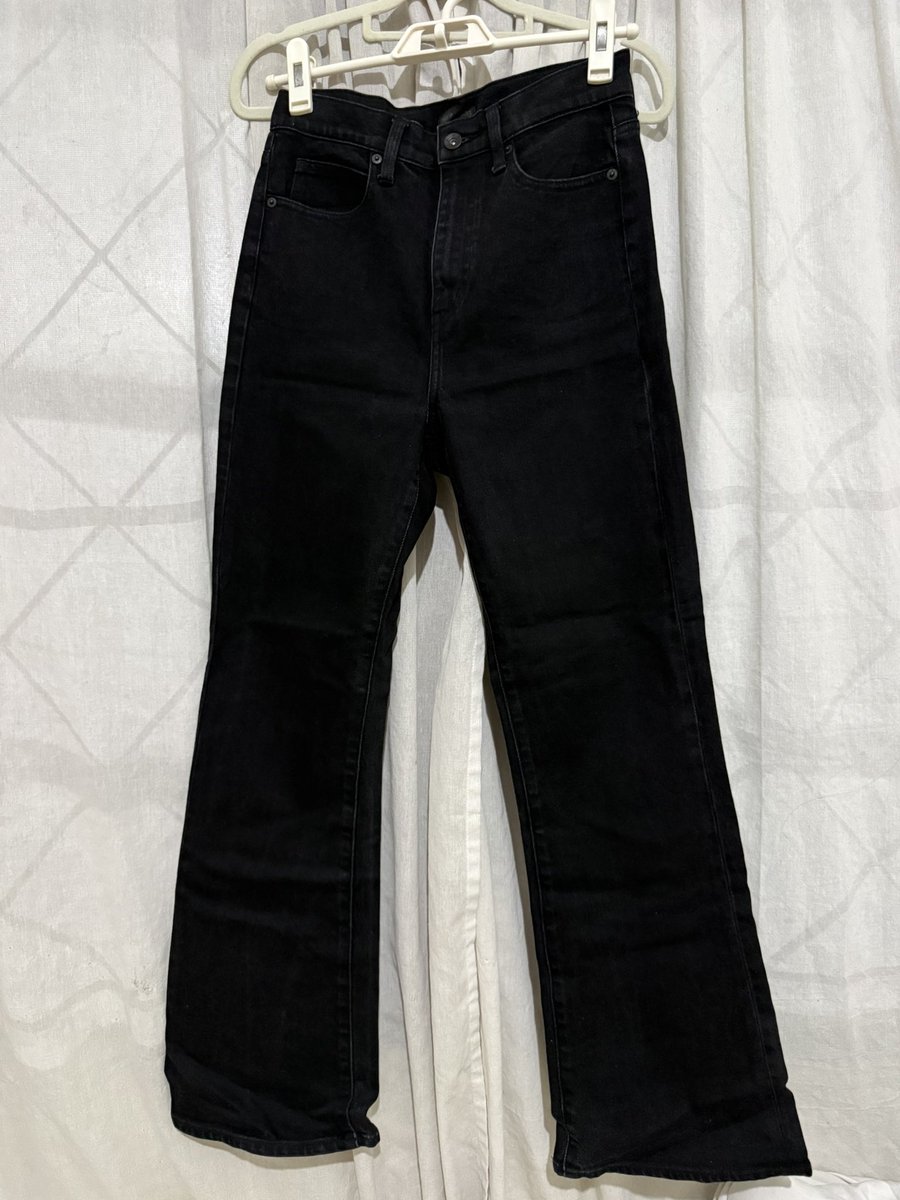 umoumoqko's tweet photo. กางเกง ยีนส์ดำ uniqlo 
ขาม้านิดๆ 200.- รวมส่ง
เอว :26 สพ: 35
ยาว :39

#ส่งต่อเสื้อผ้า #ส่งต่อ #กางเกงมือสอง https://t.co/UDzpTgW6b0