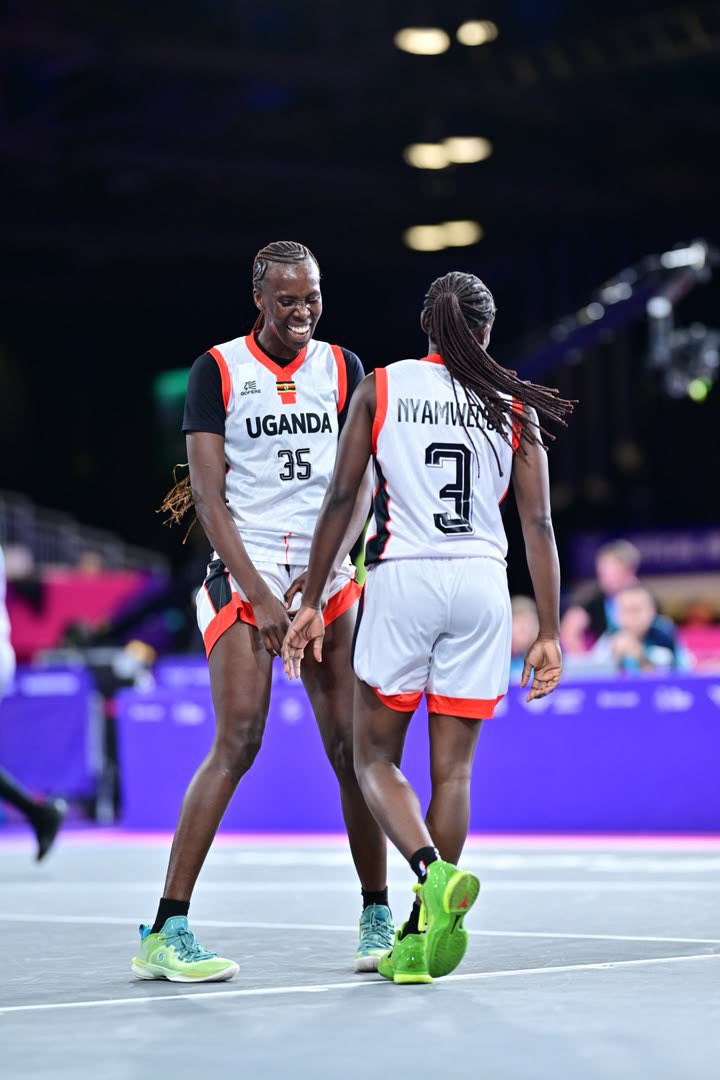 FubaBasketball's tweet photo. After defeating New Zealand in the Commonwealth Games 3X3 Semi Finals, @GazellesUG advance to the finals!
What a shift from the ladies๐ฅ๐บ๐ฌ
New Zealand ๐ณ๐ฟ 9-21 ๐บ๐ฌ Uganda https://t.co/Ay1D8RNb6h