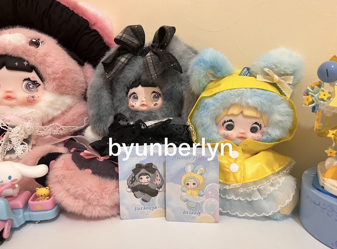 byunberlyn's tweet photo. WTS NOMMI V10 

drixxle 185k
darkness 230k
take all 400k

no minus lengkap box card foil https://t.co/RDhYX0A0nj