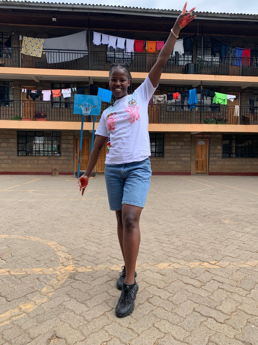 Lydiasiso's tweet photo. If it costs you your safety, self-worth, or sanity, itโs not love.....itโs abuse. GBV isn't always physical; emotional control, intimidation, and isolation are major red flags, too.
#EndGBV #BreakTheSilence #HealthyRelationships #Gpende #sisolydia https://t.co/jEvp6BYhHY