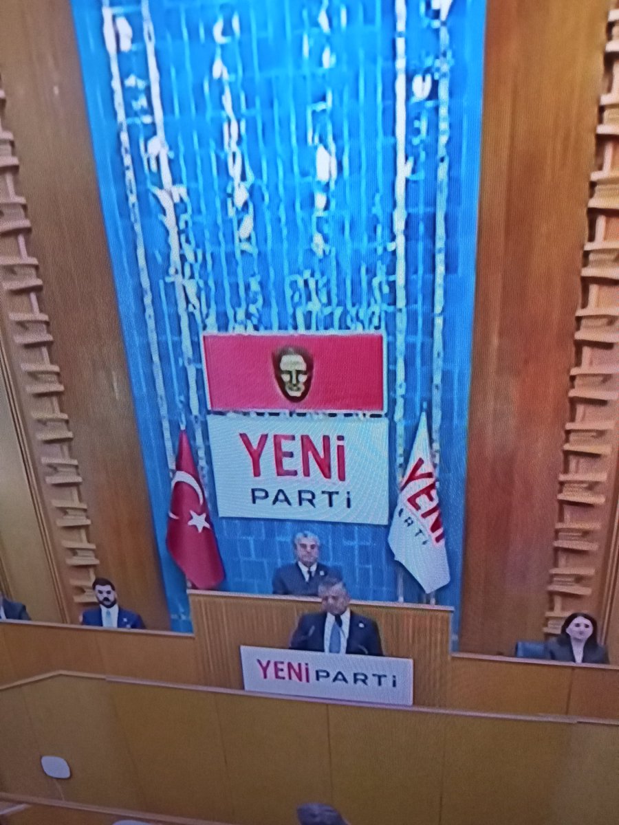 KilciogluS's tweet photo. @eczozgurozel   Sayın Başkanım, yeni parti logosu Atatürk resmi olsun arzu ediyorum. 
Aynen bunun gibi. Saygılar. https://t.co/xrbz5625Jw
