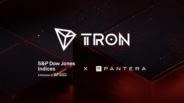 TronDao_Turkish's tweet photo. 🔻 #TRON, S&P Dow Jones Indices ve Pantera Capital tarafından geliştirilen S&P Pantera Dijital Varlık Endeksi’ne dahil edildi.

✍️ Endeks; protokol kullanım alanı, zincir üstü likidite ve ağ aktivitesi gibi ölçütlerle blockchain ağlarını değerlendiriyor. Bu yaklaşım, geleneksel finans piyasalarında kullanılan karşılaştırma yöntemlerinin artık dijital varlıklara da uygulanmaya başladığını gösteriyor.

♨️ TRON’un endekste yer alması; ağın stablecoin transferlerindeki ölçeğinin, gerçek kullanımının ve zincir üstü faaliyetlerinin kurumsal düzeyde daha görünür hâle gelmesi açısından önemli. TRON ağı bugün 394 milyondan fazla hesaba ve 90 milyar doların üzerinde USDT dolaşımına ev sahipliği yapıyor.

📍 Haberde öne çıkan nokta yalnızca TRON’un bir endekse eklenmesi değil; blockchain ağlarının artık geleneksel piyasalardaki gibi standart ve karşılaştırılabilir kriterlerle değerlendirilmeye başlanması.

Detaylar: The Block 👇
https://t.co/CxO4anvn8O