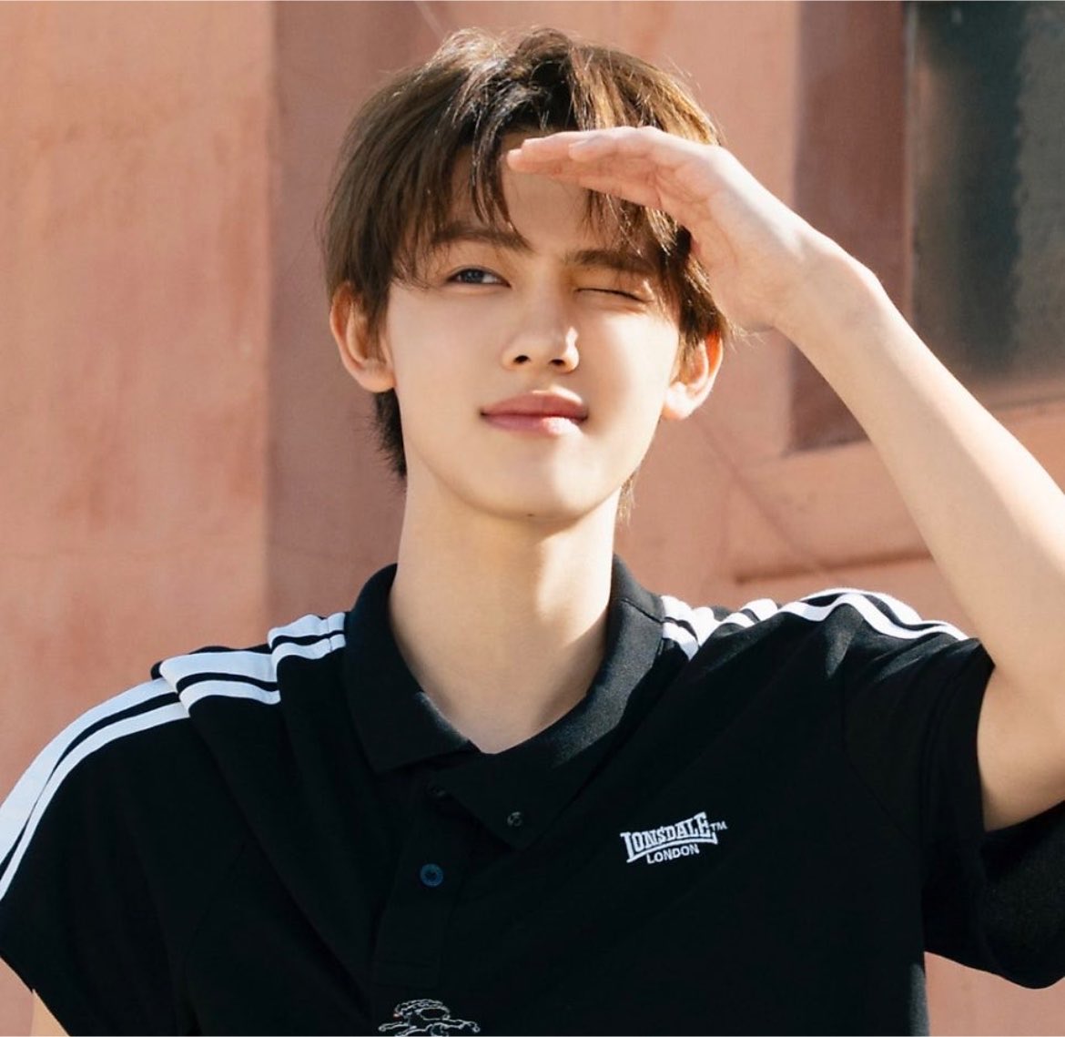 eomoe113's tweet photo. 우리집 강아지는 복슬강아지 🫳🏻🫳🏻 https://t.co/9vyILgC9gM
