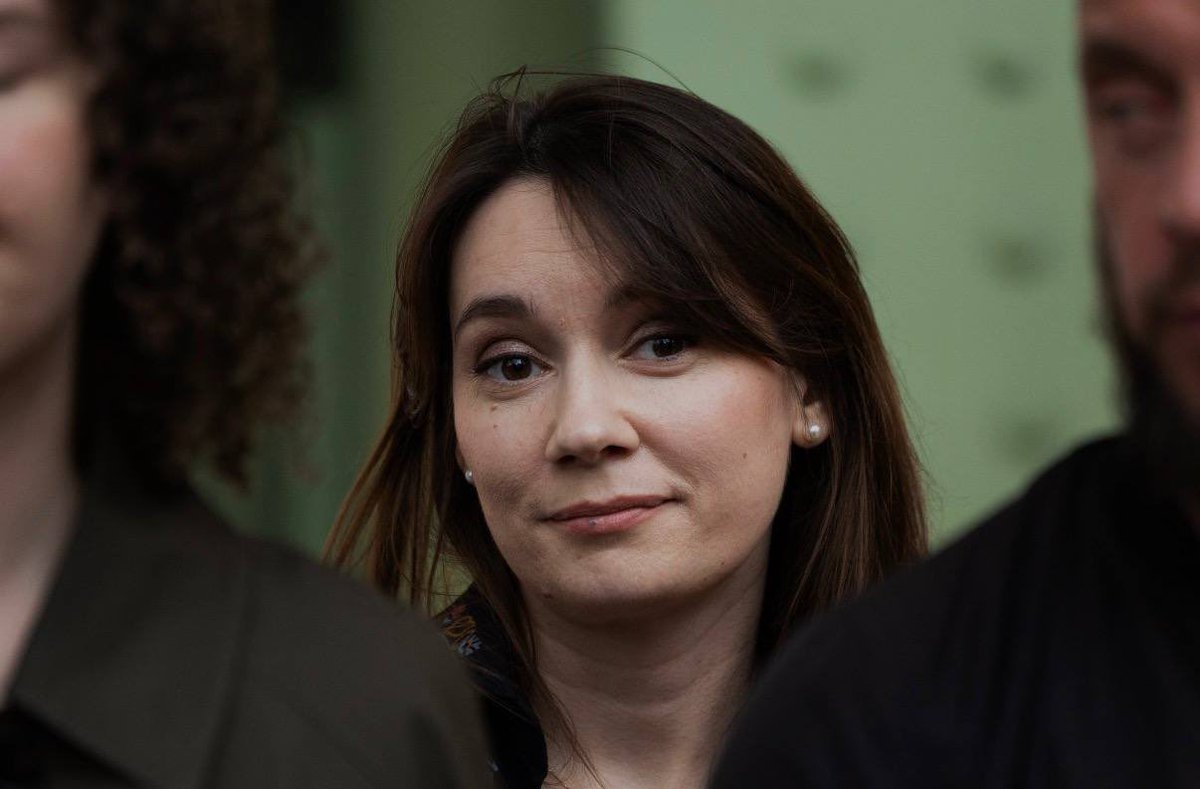 OpachiAndrea's tweet photo. 🚨 BREAKING NEWS

🇫🇷 Francia: ordine di espulsione per Ksenia Fedorova, ex direttrice del canale di propaganda RT France.

Per il Ministero dell'Interno la sua condotta «danneggia gli interessi dello Stato» e rappresenta una «grave minaccia all'ordine pubblico». https://t.co/JGLEo7Eb3Z