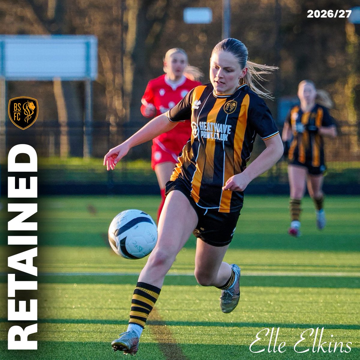 Bmthsportswfc's tweet photo. ✍️ it’s an unfortunate season on the sidelines for last seasons top goal scorer Elle, as she prepares for ACL surgery and recovery 😭 We’re all behind you Elle, and so pleased you’ll be here supporting us this season 🙌 you got this 💪🏼

⚽️💛🖤🦁

#upthesports https://t.co/4GYcAuf6el