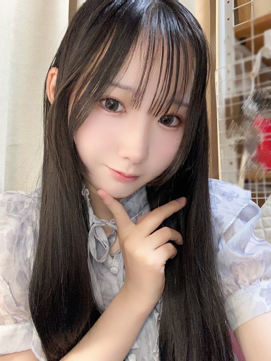 cca_honoka's tweet photo. 黒髪時代 https://t.co/x01yTHoR6C