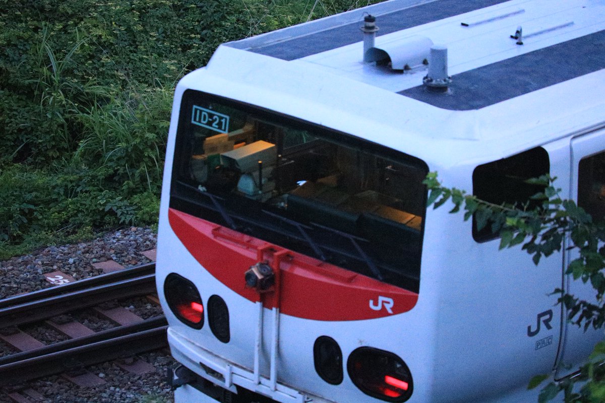 waku2kuwa's tweet photo. 2026年7月29日(水)撮影
キヤE193系気動車　East i-D
小海線検測の送りこみ
篠ノ井線上り臨回9520D
ゆっくり上ってきたと思ったら待避線へ。
まさかの桑ノ原信号場待避線の臨時検測？
なわけない。笑
Canon EOS R
TAMRON A011 SP150-600mm
f 5.0  1/640
#篠ノ井線
#EastiD
#E193系 https://t.co/QvdLULA8wG