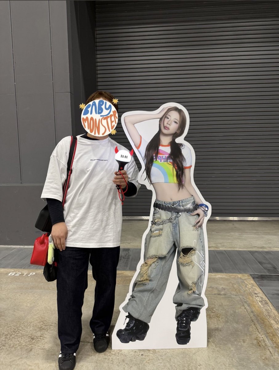 Mikimaru_26's tweet photo. ベビモン福岡公演2日目終わり〜
ほんとに昨日に続きめっちゃ
楽しかった！
ほんとに楽しすぎて2日間
あっという間やったな〜(ーωー)

次自分が参戦するのは大阪の
京セラドームだからそれをモチベに
明日からも仕事頑張る(ง •̀_•́)ง

早く9月になれ〜 https://t.co/vIOFVberl6