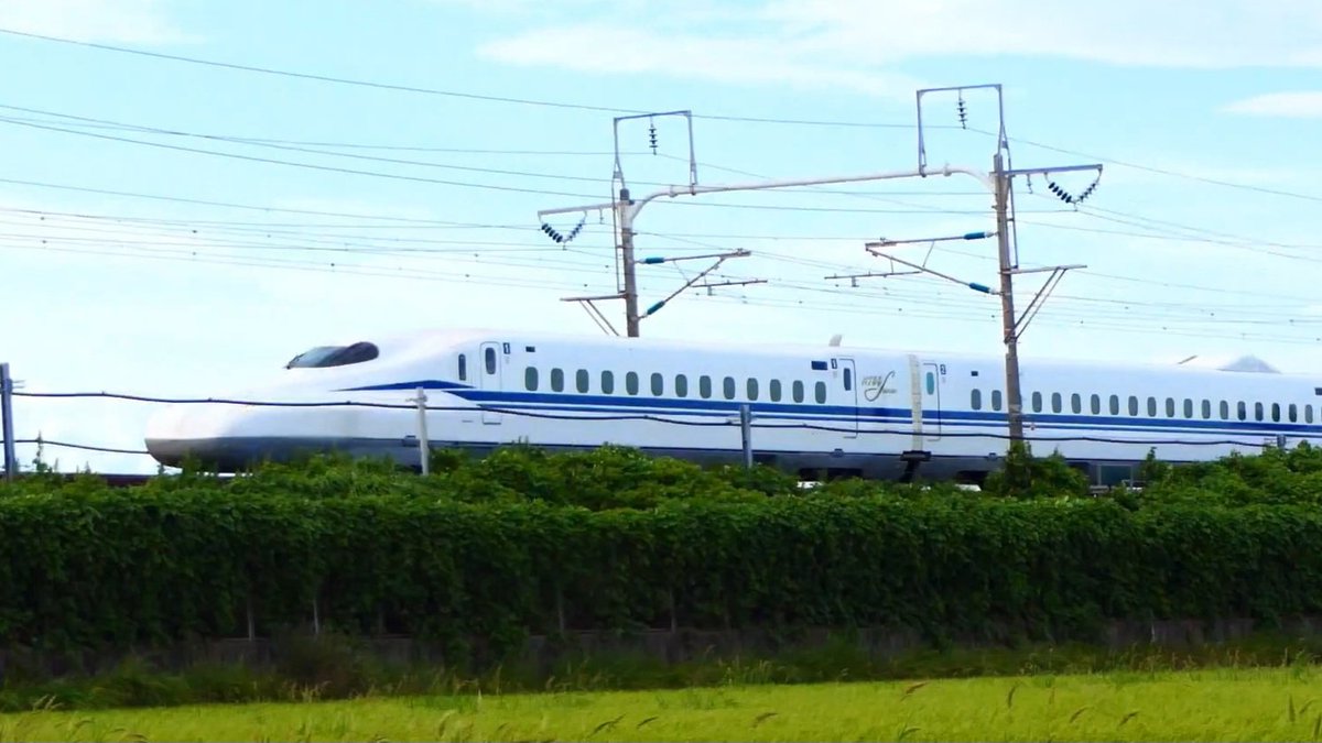 923_yellow's tweet photo. 7/29 🚄N700S💙J0編成

昨日に続いて今日も試運転を続けるJ0編成

2日連続
昨日と同じスジで2往復

2往復目の往路下りも撮影

神出鬼没のJ0編成

3日連続はない…よね？？？

#N700S
#J0編成
#新幹線確認試験車
#神出鬼没 https://t.co/fva1ylUjja