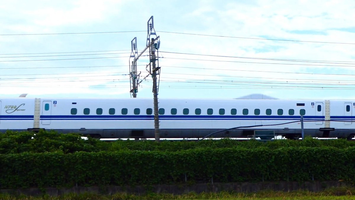 923_yellow's tweet photo. 7/29 🚄N700S💙J0編成

昨日に続いて今日も試運転を続けるJ0編成

2日連続
昨日と同じスジで2往復

2往復目の往路下りも撮影

神出鬼没のJ0編成

3日連続はない…よね？？？

#N700S
#J0編成
#新幹線確認試験車
#神出鬼没 https://t.co/fva1ylUjja