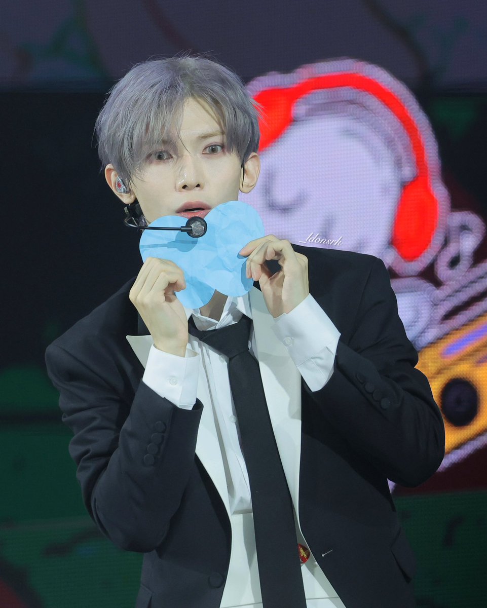 _ldonsrk21's tweet photo. 260718 서울 팬미팅 2일차

#여상 #강여상 #YEOSANG 
#에이티즈 #ATEEZ https://t.co/GXwwPijOly