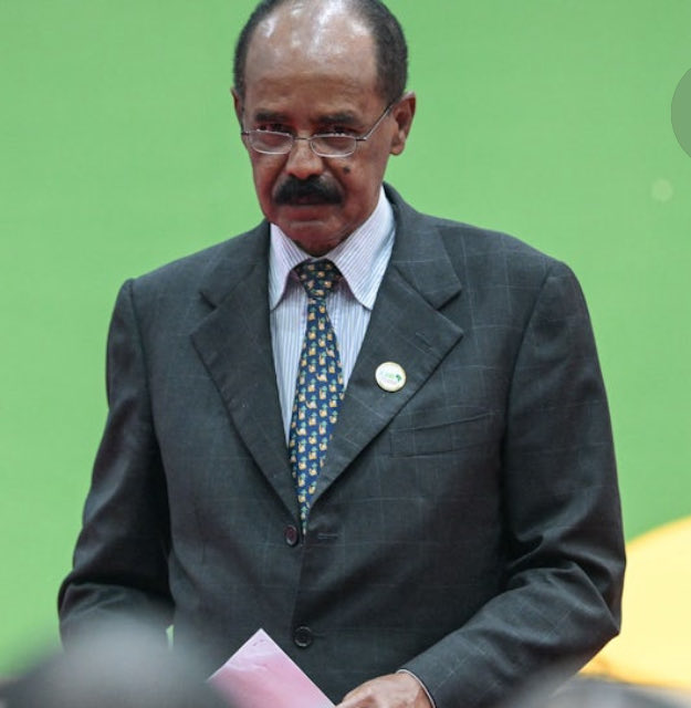 43Motivation's tweet photo. Total financial control in #Eritrea: There are no independent banks, only a state-controlled central bank. The government forces people to hand over their cash, even though everyday transactions are typically conducted in cash. Exceeding limits carries the risk of imprisonment. 🇪🇷 #News #Mediterranean #Flight #HumanitarianAid @DaeronaC
#EBRF #BlueRevolution #NomorePfDJTerror
#RegimeChengelnEritrea
@Aman94723919 @AlexanderA86901
@AsterRezen42351
@MehariMeng53005 @Nhameda12
@Burkuta17 @SHAKURg @merihwegihu
@MametEBRF5358 @MeleySawra46014
@KasanetBerhane @kemsebey1234
#BlueRevolution @DaeronaC