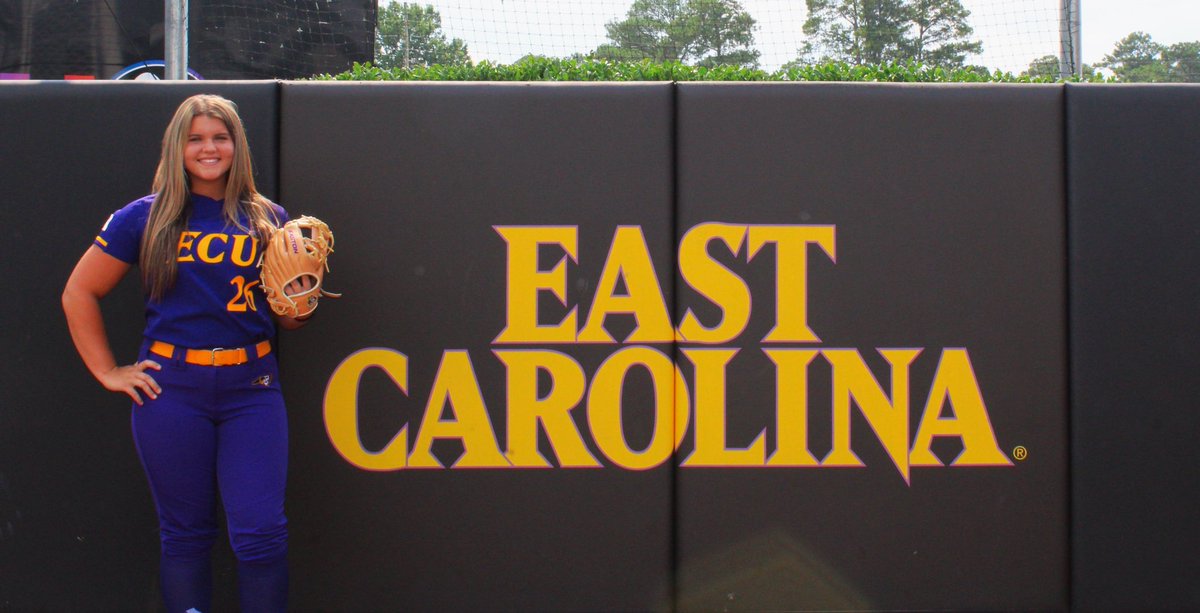 KaysenWarehime's tweet photo. gooo pirates! 💛💜 #committed 

@ShaneWinkler @jennacone @LexieHandley @ecu__softball @Org_LLG @LLGELITE @LadyLightningG2 @LLGCOACH @sophwools @em_sapp https://t.co/3QIC3knmH3
