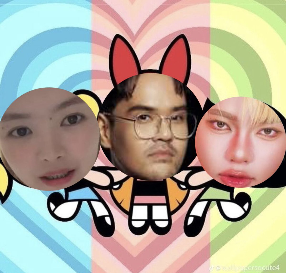 mynymild_'s tweet photo. ครูเด่น + มี๊ชา + ยัยท๊อป  โคตรจะพาวเวอพับเกิล 555555555555555555555555555 
ต้อนถามหะริดได้โคตรจะเริ่ด เอาอี๊กๆๆๆๆๆ https://t.co/e8egptsGVU