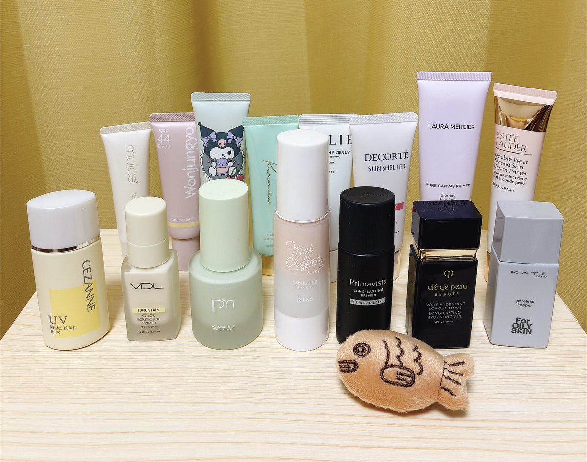 m_t1118y's tweet photo. 脂性肌だから本当は塗らないのが1番なのかもだけどそんなわけにもいかないし、自分なりに色々試してみてるんだけどまだ定まらない…。
良い組み合わせとかもっと色々試したい🥺 https://t.co/xcDSBhFnhg