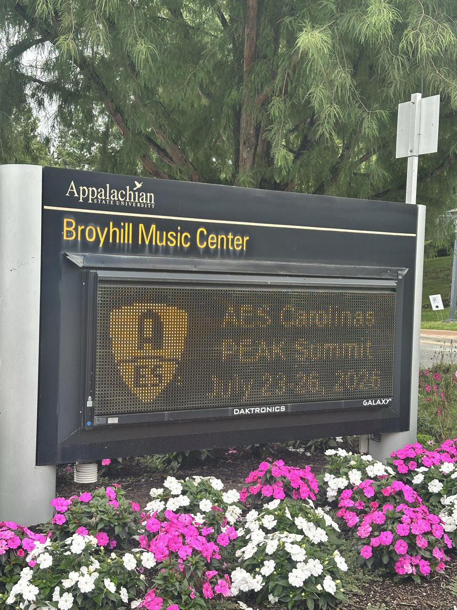 ThisIsAPIaudio's tweet photo. API was proud to be part of AES Carolinas PEAK Summit at Appalachian State University! Attendees had the opportunity to get hands-on with the API Vision Console, experience an inspiring studio design seminar led by Wes Lachot, and much more.
#APIAudio #AESCarolinas #AppState https://t.co/OpJFprU47r