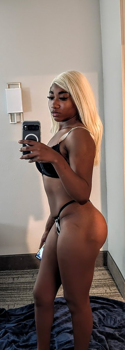 therealdreamhtx's tweet photo. Now Doing Meets/Content For Sale/Ft Calls Etc. #Htx #Houston #Meets #Greenspoint #Humble https://t.co/ZqFVw22geA