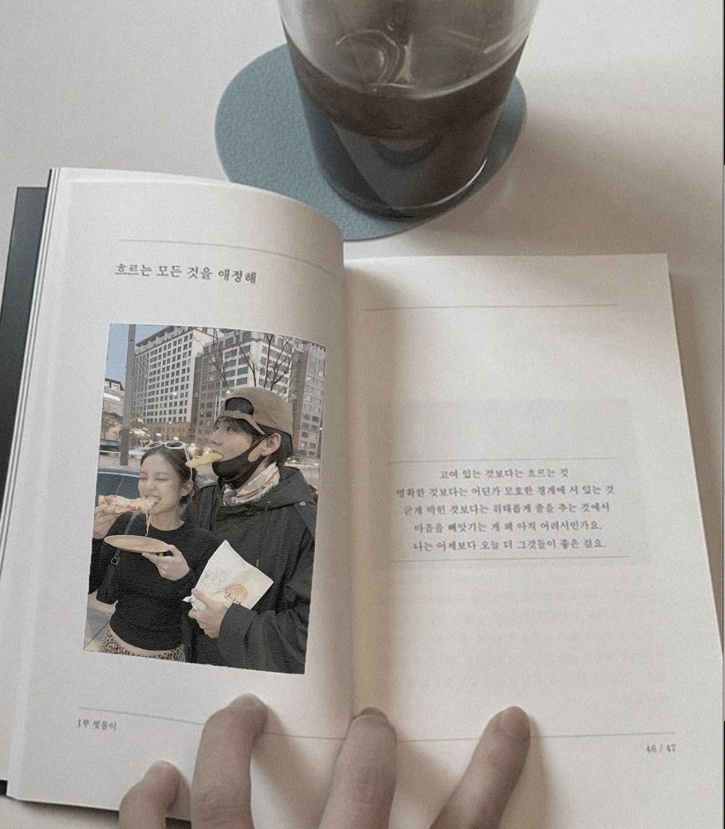Jfennie's tweet photo. Chapter I: Our little love story, ♡゙

Cozy chapters and simple nights.
Beautifully ordinary,
Yet still perfectly ours. https://t.co/mGCKfzEsSY