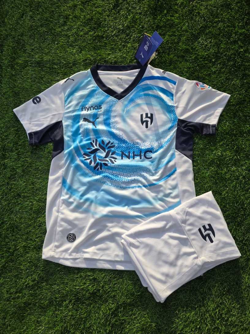 lmahsilvr's tweet photo. > 💙🔥 وصلت أطقم وتيشرتات الهلال لموسم 2026-2027
👕 متوفرة للكبار والأطفال
✍️ طباعة الاسم والرقم حسب الطلب
🚚 شحن لجميع مناطق المملكة
🎁 استخدم كود الخصم: SN واحصل على 10% خصم
🛒 اطلب الآن قبل نفاد المقاسات
#الهلال #الزعيم #طقم_الهلال #الهلال2027 #الدوري_السعودي #متجر_سين https://t.co/VT2qsbA8Ot