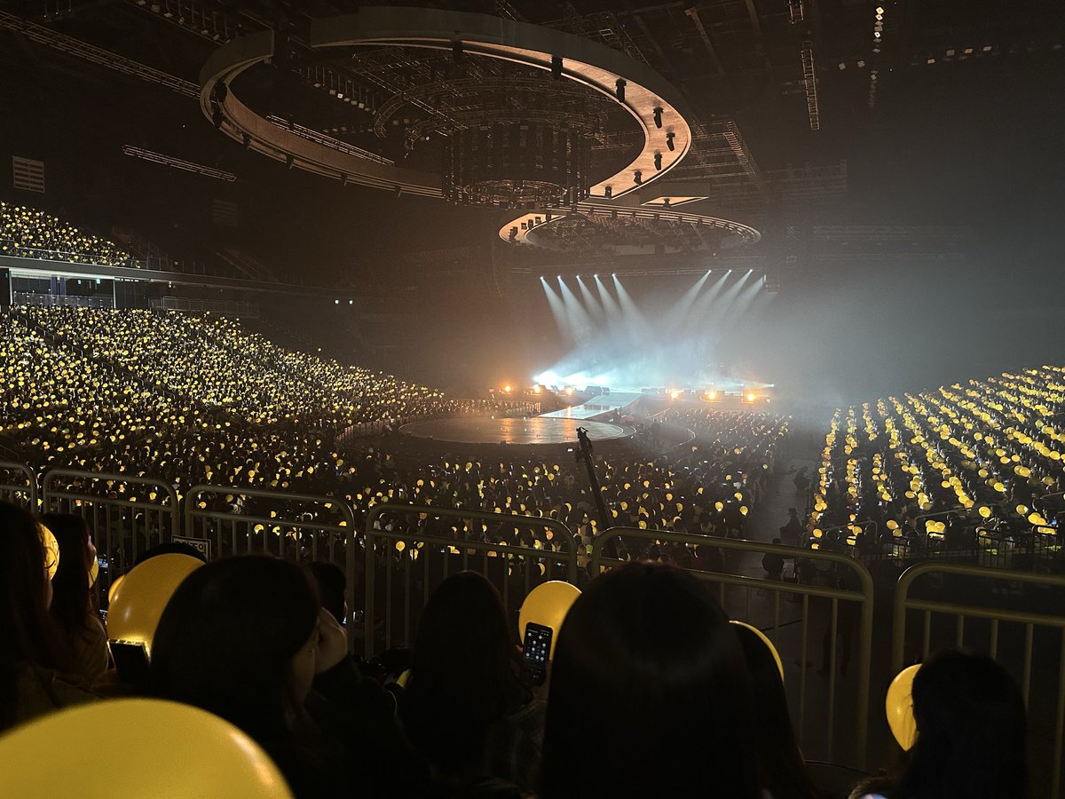 easysilvery's tweet photo. 작년 인피니트 리미티드에디션 인스파이어 아레나
207구역 D열 시야입니당!! 참고하세용

오빠들은 올라오지 않았습니다ㅠ,
전반적으로 무대 보기에는 좋았어요

#인피니트 #infinite #인스파이어아레나 https://t.co/myARH3ywRz