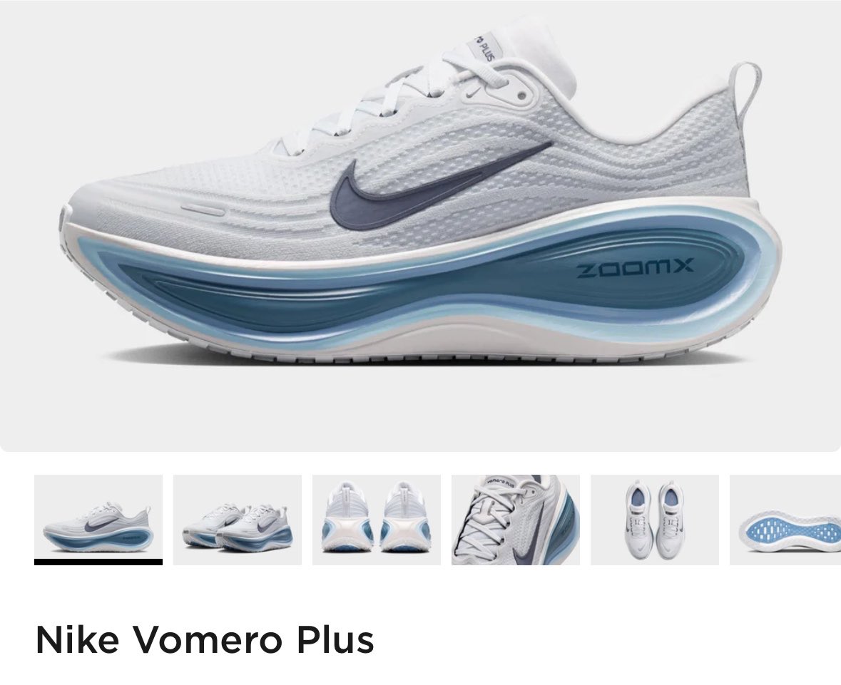 _r3hc's tweet photo. icymi.. seungmin was wearing nike vomero plus tonight.. it's his 3rd vomero for the 3rd show lol https://t.co/OXJEnUlpgO