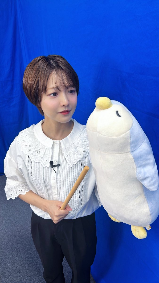 aoni_official's tweet photo. 生配信終了いたしました！
本日もご視聴いただきありがとうございました✨

パーランクー久々に登場しましたね🥁

次回は【8月15日(土)21:00~】の予定です！
お楽しみに✨
#しのとゆんたく

https://t.co/V48aMtnoJ6 https://t.co/tN2jJgifbz