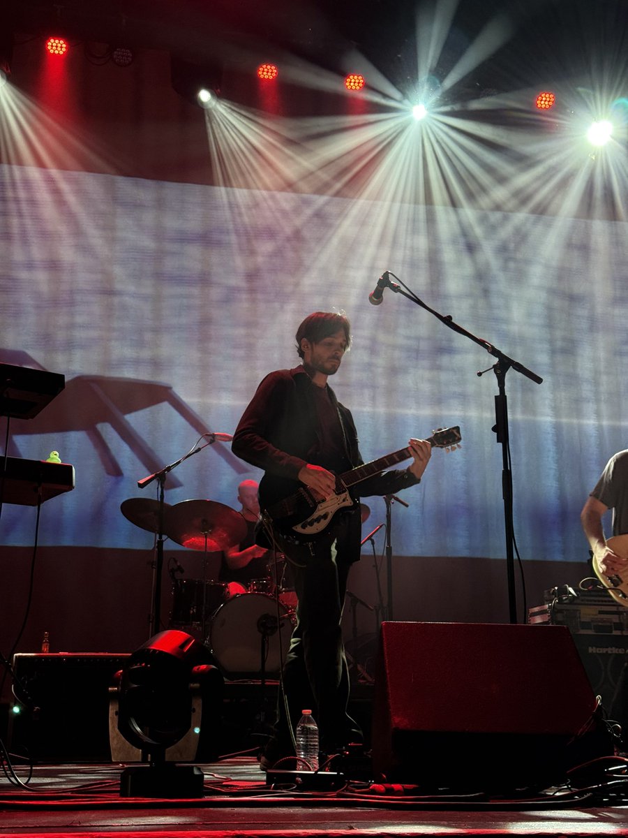 ninamoosh's tweet photo. Red Vox @ Thalia Hall Chicago from the barricade!! @VinnyVinesauce @redvoxband https://t.co/nj2UrNJIXN