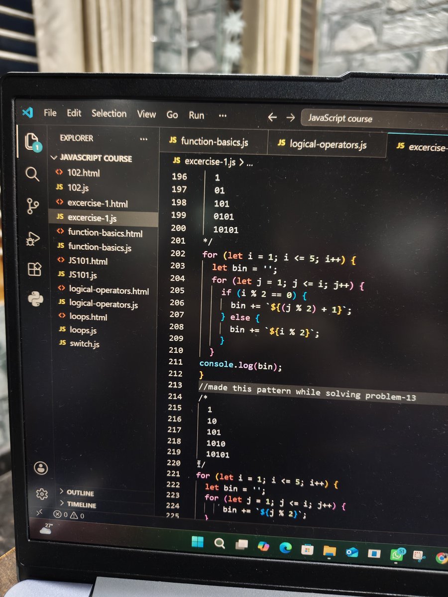 Kanishkkdongre's tweet photo. Leveled up in JavaScript using Chatgpt to solve problems on loops, nested loops, break and continue statements also solved pattern problems.📈⚡
Next onto arrays, objects and DOM.🔥
#JavaScript #coding #nodejs #programming #developer #learncoding https://t.co/bZjtZvi1f3