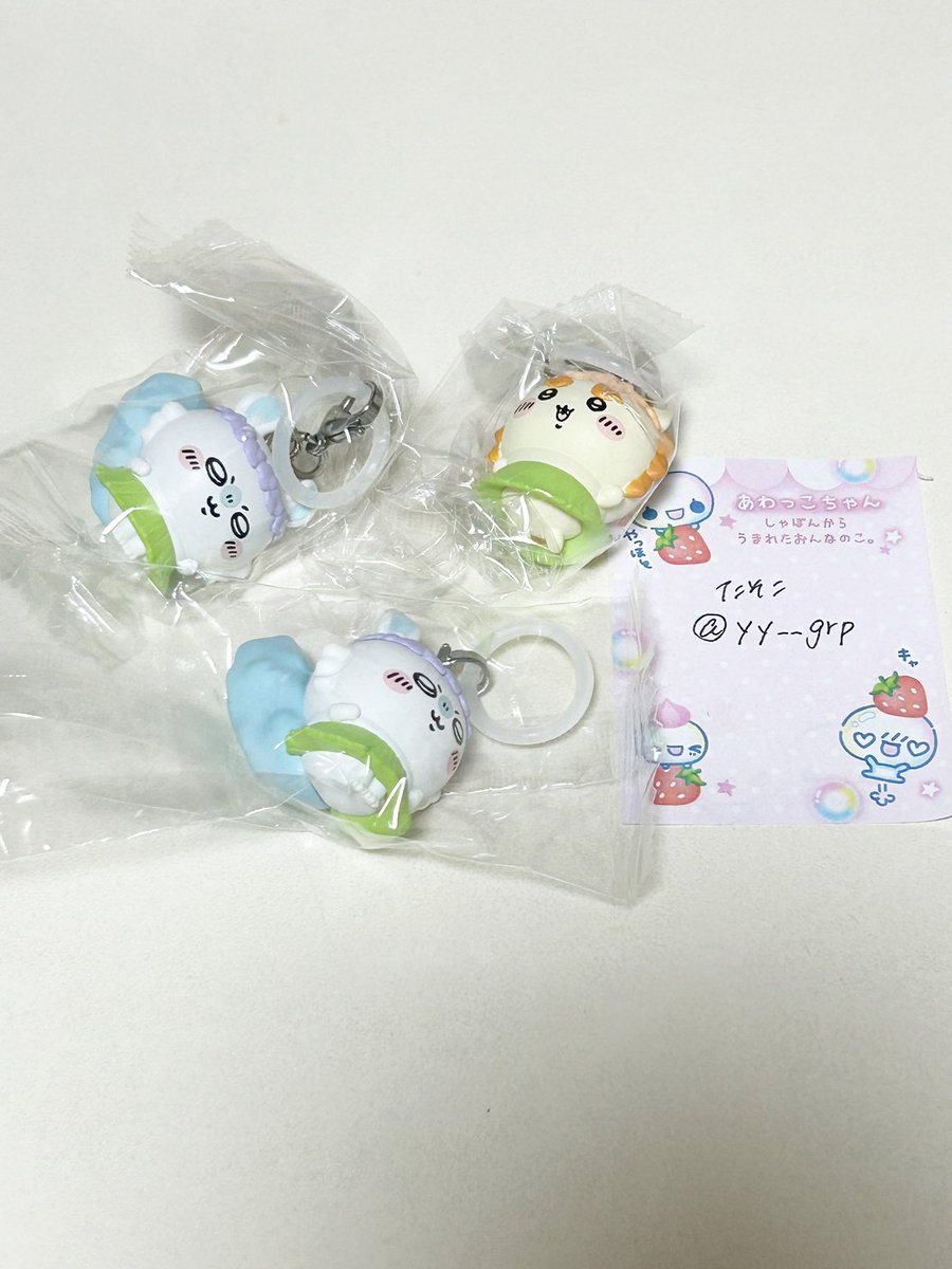 yy__grp's tweet photo. [交換] ちいかわ　映画　入場特典

譲)モモンガ×2、シーサー

求)ちいかわ>古本屋

郵送希望です。
気軽にお声掛けください https://t.co/NTAgksqjFy