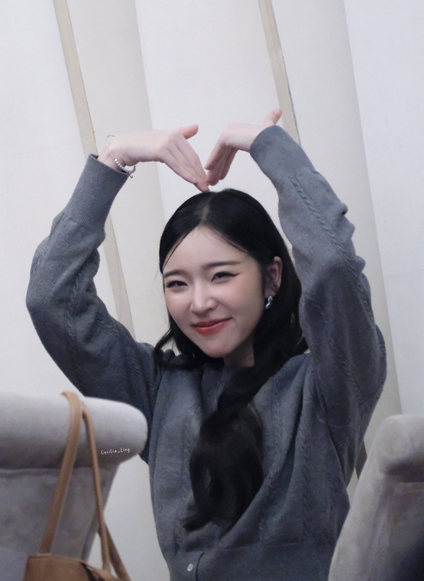 Cecilia_Ling_'s tweet photo. What makes you so beautiful 💕💕

DearyouinThailand x MAMC

#จดหมายรักถึงอาม่า
#MieAya #AyaOrapan https://t.co/uP3pOyJnOp